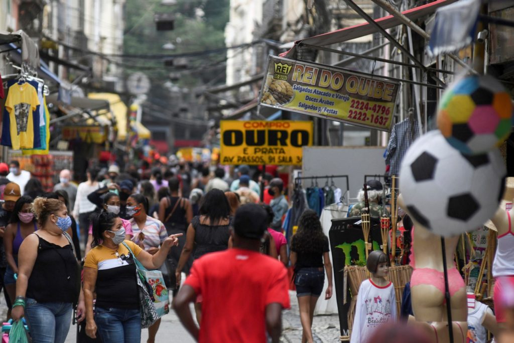 Varejo Do Brasil Cai 6 1 Em Dezembro E Termina 2020 Ganho Mais