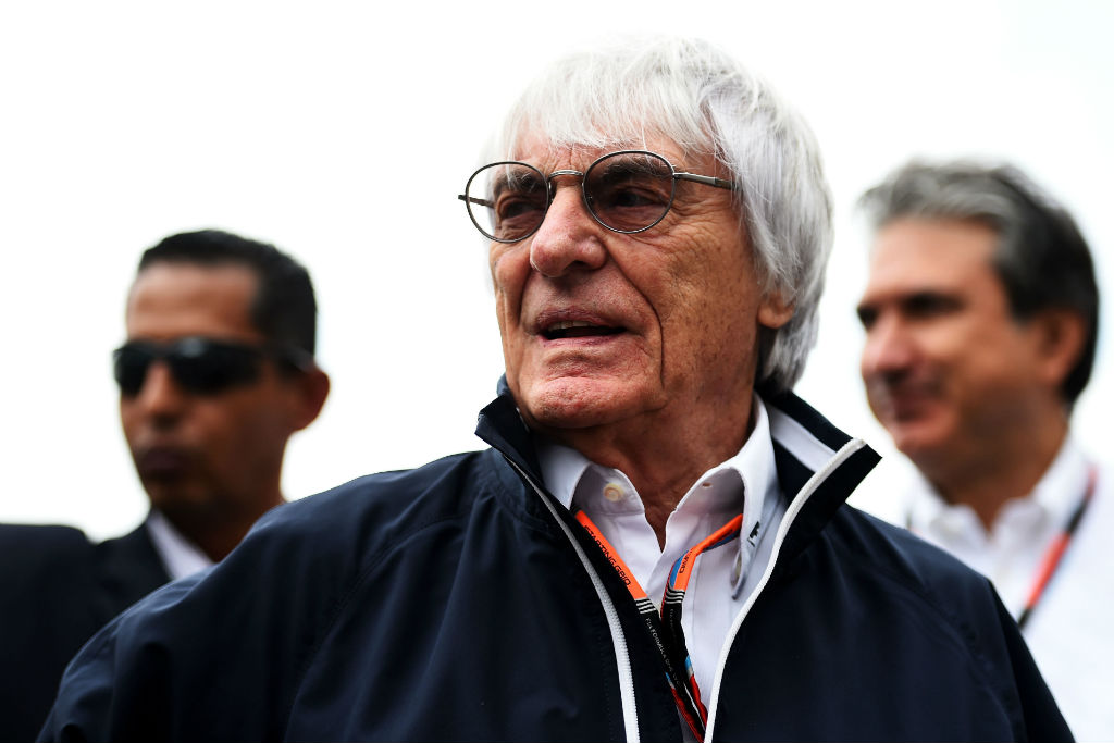 Bernie Ecclestone precisa consentir a venda do circuito de Silverstone (Getty Images)