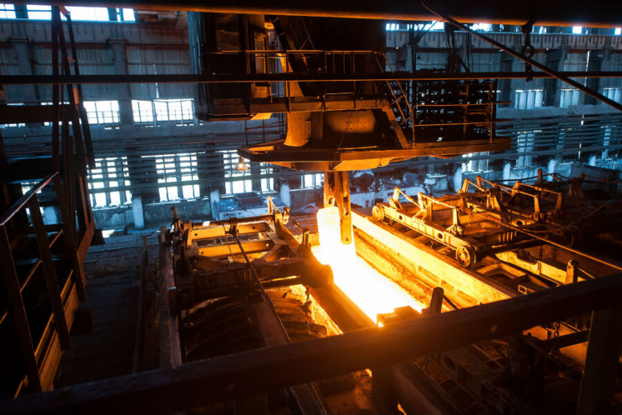 CSA vai fornecer para a Ternium 2 milhões de toneladas de placas por ano (iStock) 