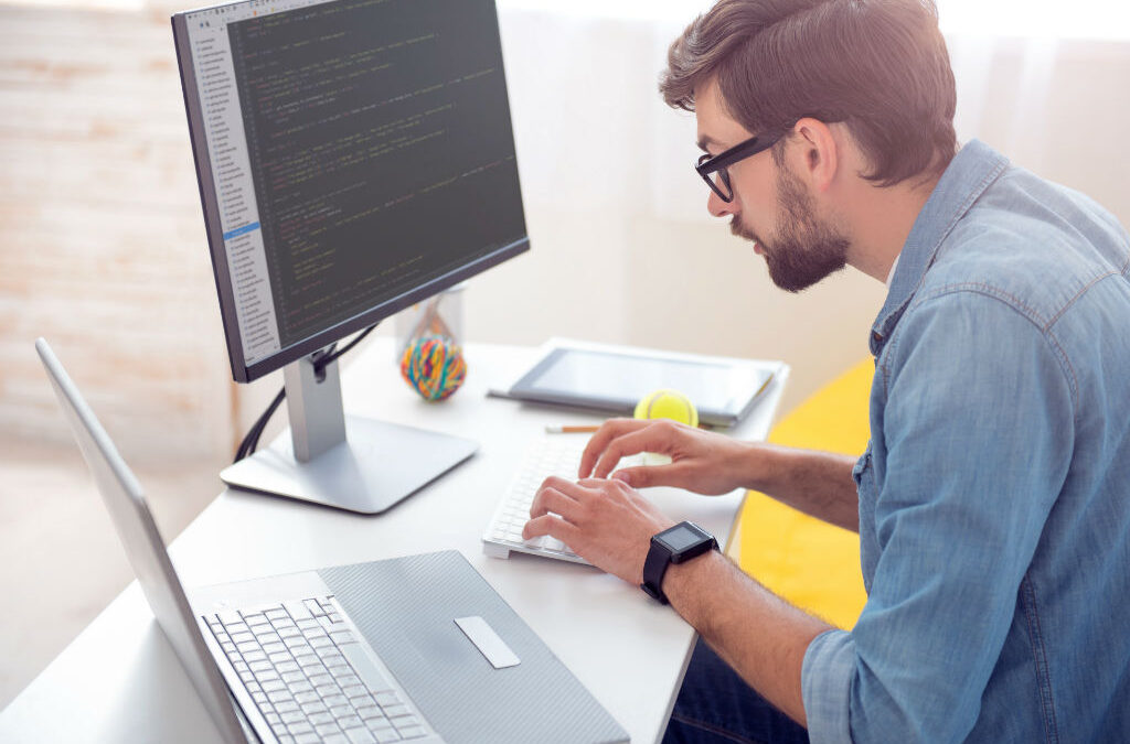 Facebook lança em SP centro para formação de programadores e empreendedores