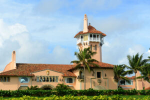 Mar-a-Lago rende mais de US$ 100 milhões a Donald Trump - iStock
