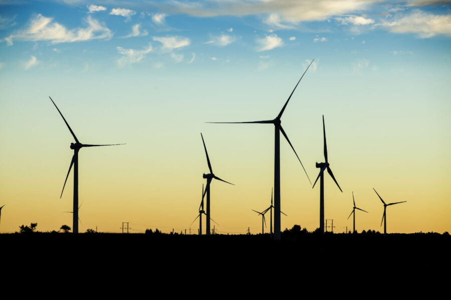 O custo real das fontes de energia renováveis - iStock