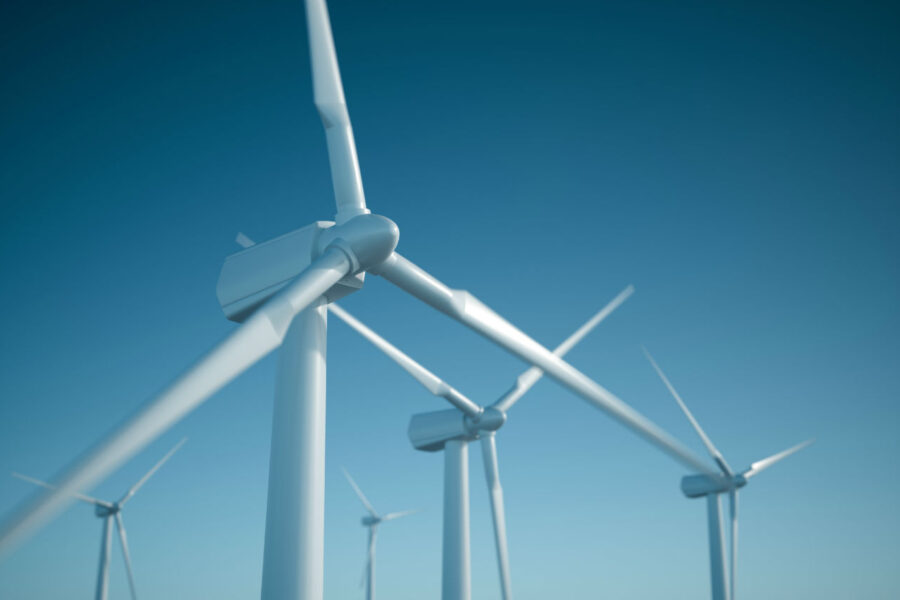 Empregos em energia renovável batem a marca de 10 milhões - iStock
