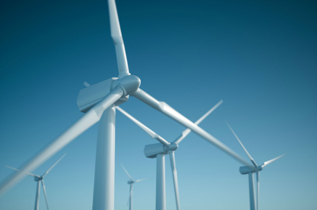 Empregos em energia renovável batem a marca de 10 milhões - iStock