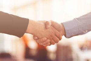 5 dicas para contratar ótimos freelancers - iStock