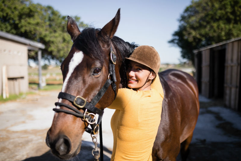 Terapia com cavalos é arma contra a depressão- iStock