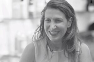 Tina Sharkey: por que o sucesso não chega a quem pede perdão