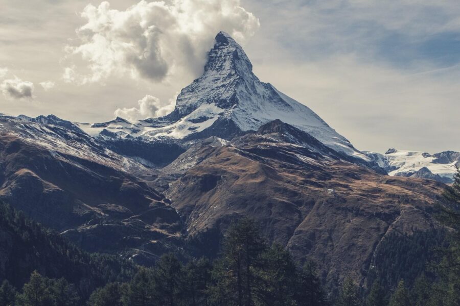 Créditos Texto alternativo imagem pico nevado