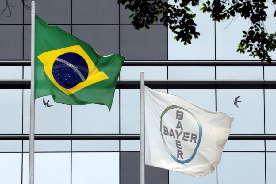 Bayer/Reuters_Paulo Whitaker