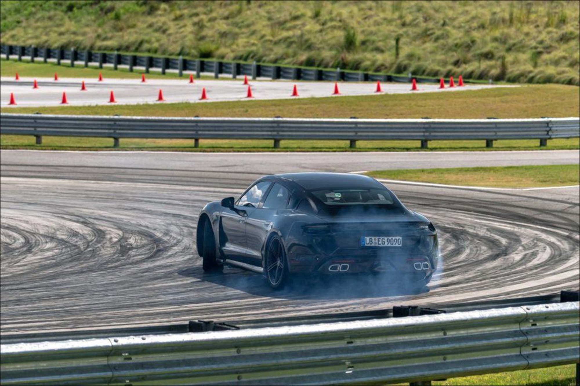 PorscheTaycan/Porsche