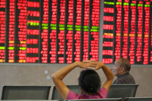 Índice CSI300, que reúne as maiores companhias listadas em Xangai e Shenzhen, recuou 1%