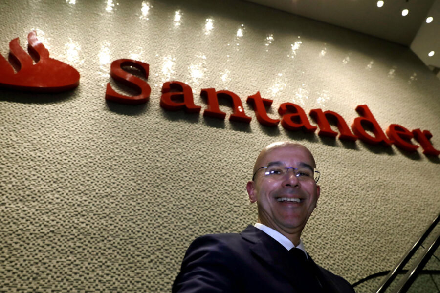 Paulo Whitaker/Reuters
