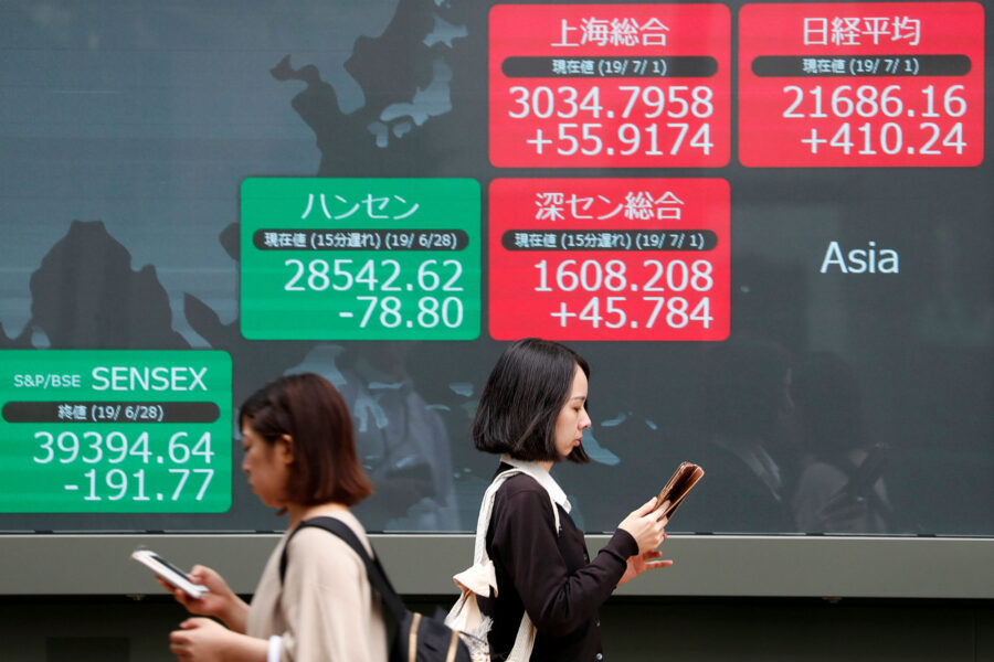 Issei Kato - REUTERS