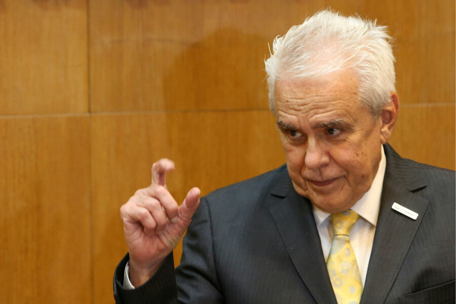 Rodolfo Buhrer/Reuters