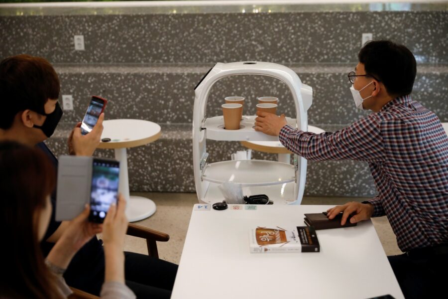 Kim Hong/Reuters