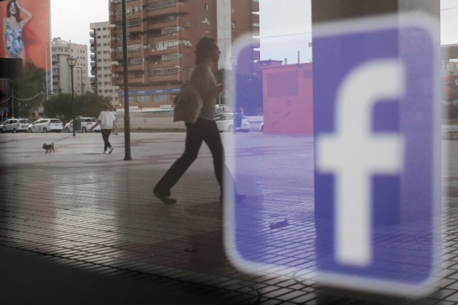 Jon Nazca/ Reuters