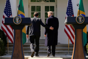 Kevin Lamarque / Reuters