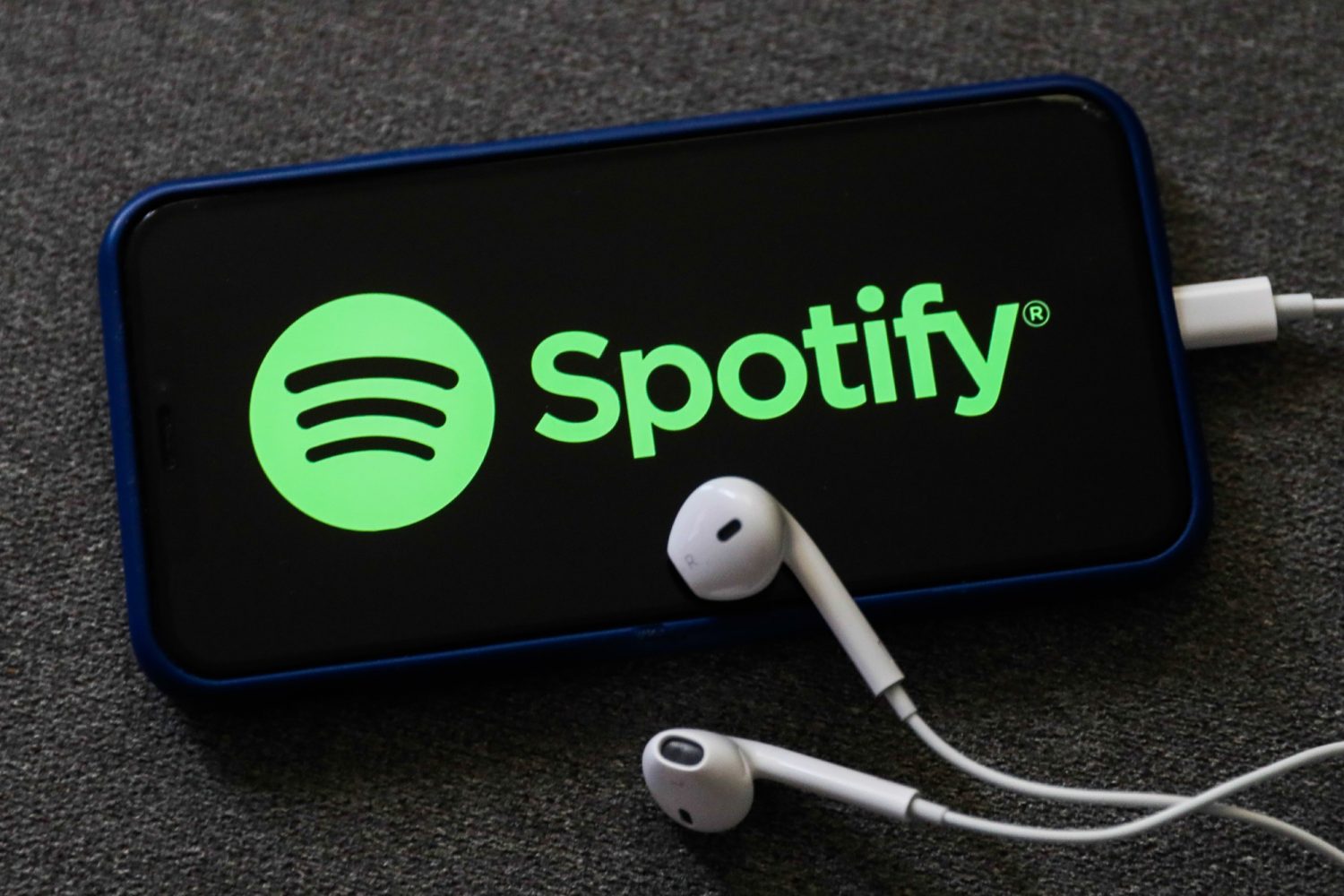 Spotify ultrapassa 500 milhões de usuários ativos mensais - Forbes