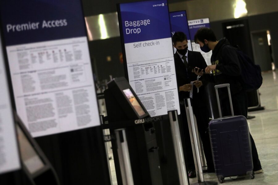 Amanda Perobelli/Reuters