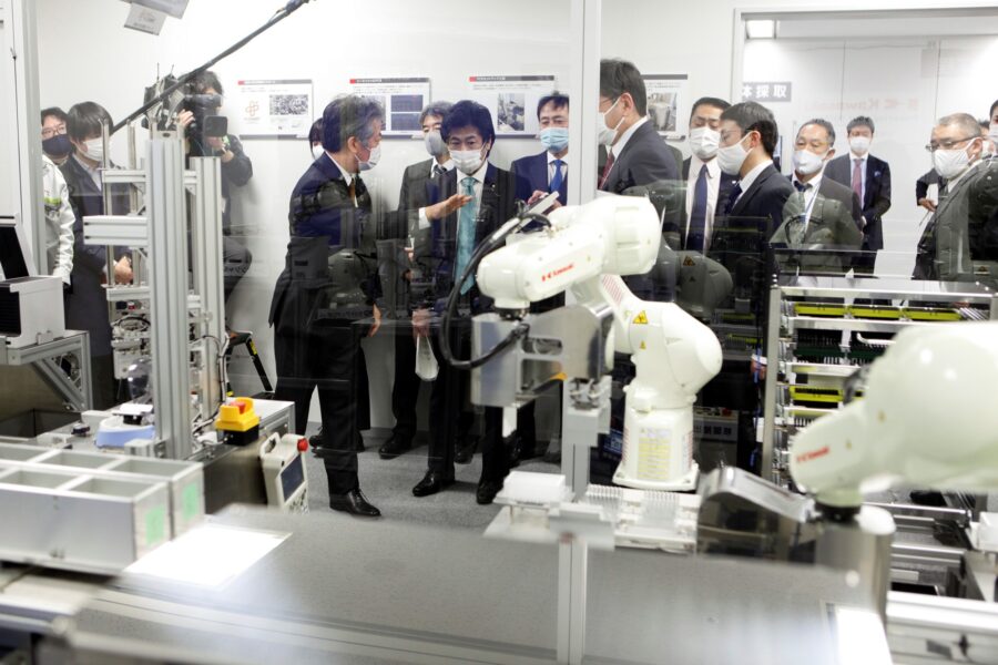 Akira Tomoshige/Reuters
