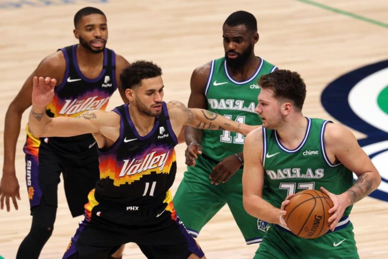 9. Dallas Mavericks

Valor: US$ 2,45 bilhões
Crescimento no ano: 2%
Proprietário: Mark Cuban
Receita operacional: US$ 84 milhões