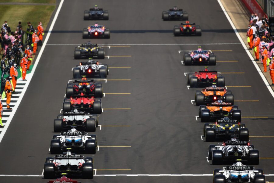 Bryn Lennon/Reuters
