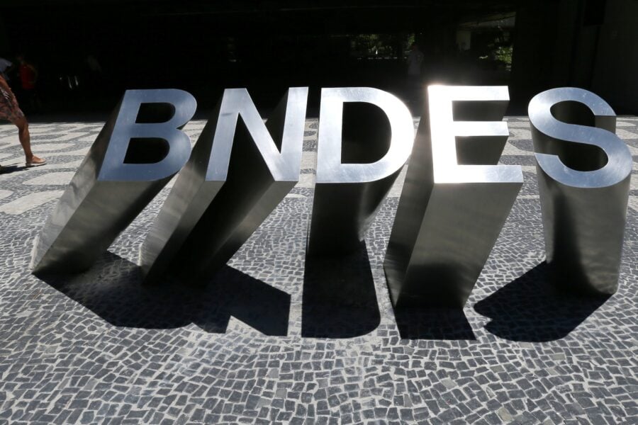 Sergio Moraes/Reuters