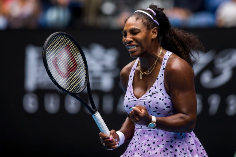 Serena Williams chega ao Brasil para evento de gigante do setor financeiro