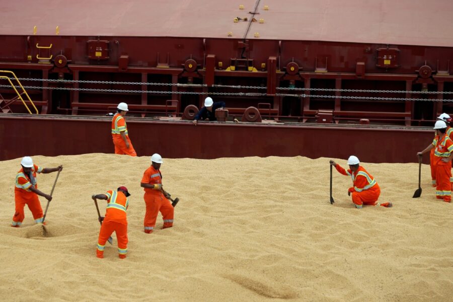 Paulo Whitaker/Reuters