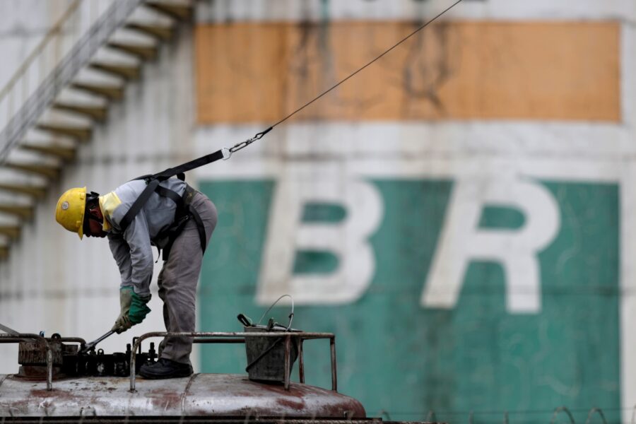 Ueslei Marcelino/Reuters