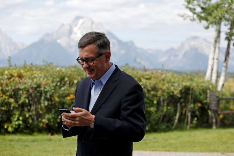 Jonathan Crosb/Reuters