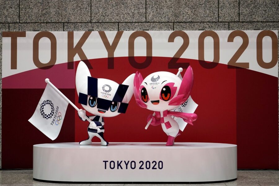 Eugene Hoshiko/Pool/Reuters