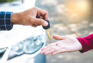 Você sabia que a Porsche tem carros de corrida à venda? - Forbes