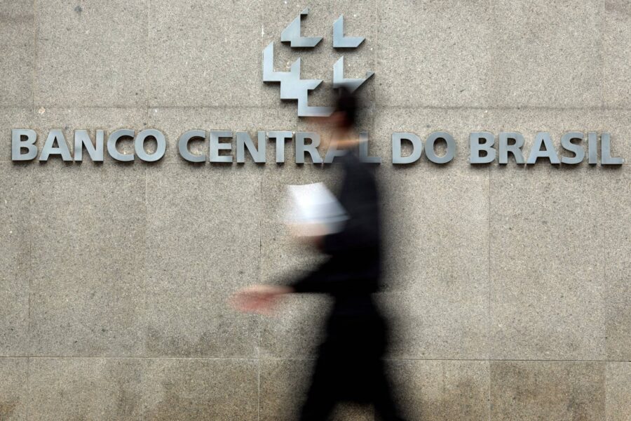 Ueslei Marcelino / Reuters