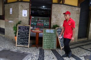 Pacotes de luxo para assistir ao GP de São Paulo de Fórmula 1 podem  ultrapassar R$ 50 mil por pessoa - Forbes