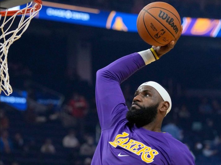 LeBron James lidera ranking da Forbes de jogadores mais bem pagos