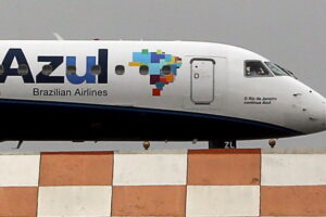 Paulo Whitaker/Reuters