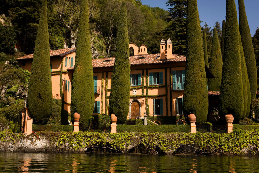 In Villas Veritas