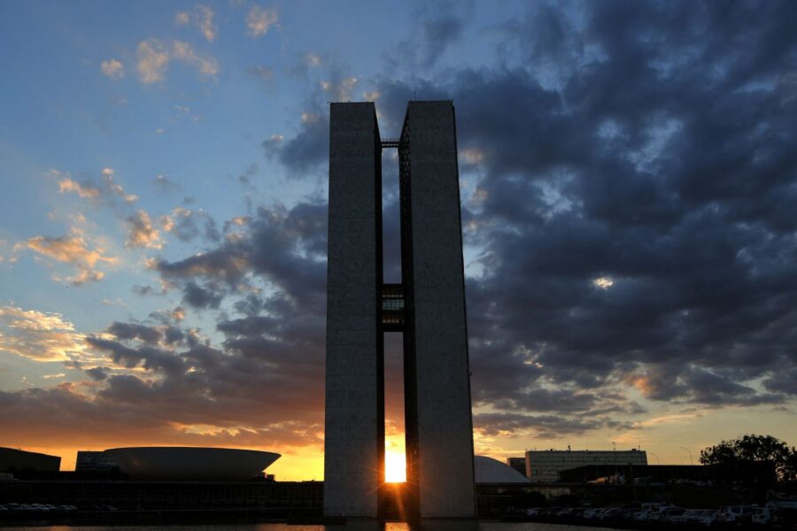 Paulo Whitaker/Reuters
