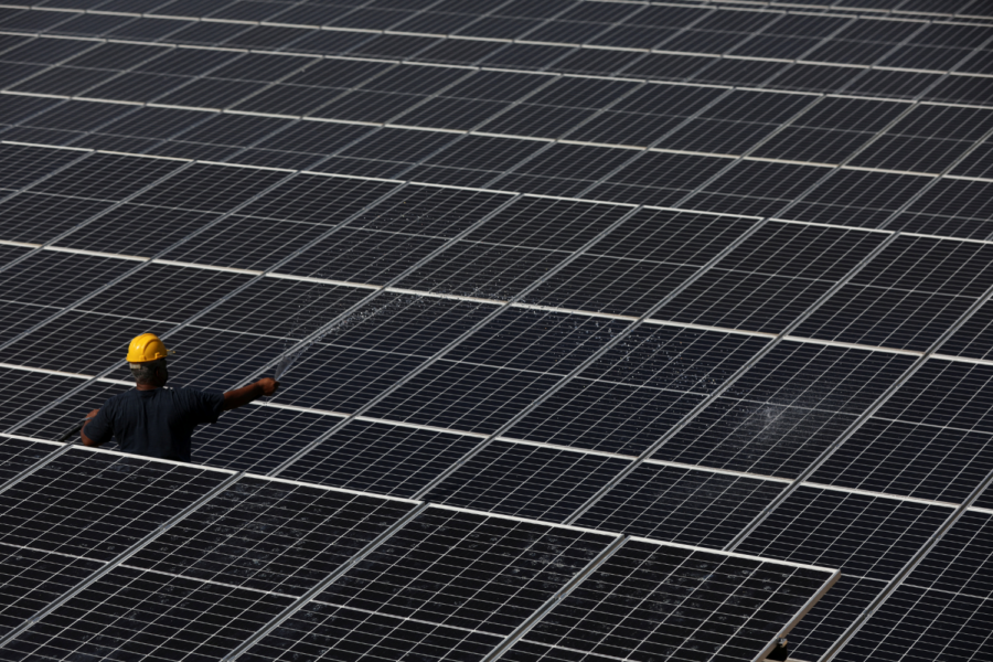 Placas de captação de energia solar em Manaus (AM)