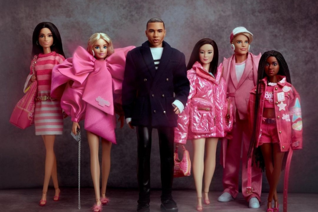 Conjuntos de roupas: Barbie Life in the Dreamhouse 2015