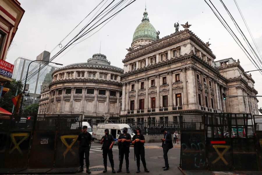 Agustin Marcarian/Reuters