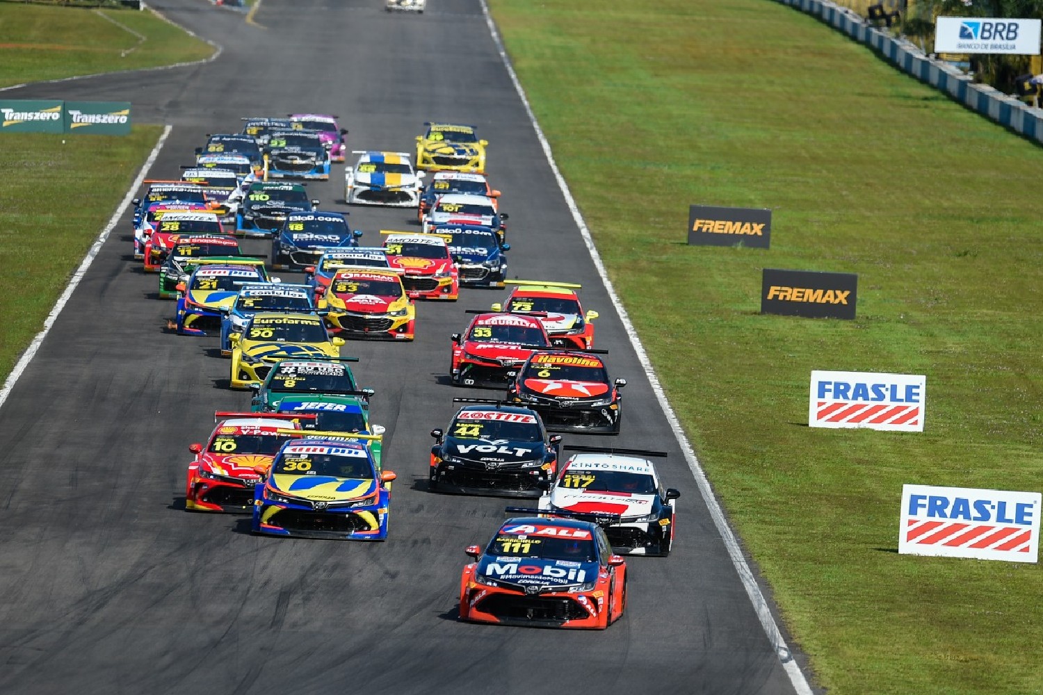 Aeroporto do Galeão se prepara para receber corrida histórica da Stock Car  neste fim de semana - Diário do Rio de Janeiro