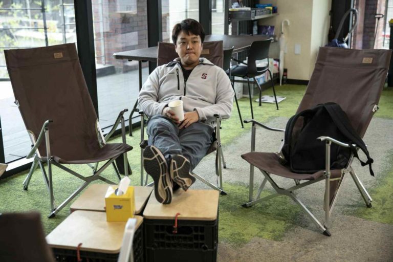 Do Kwon, co-fundador e chefe executivo da Terraform Labs, no escritório da companhia 