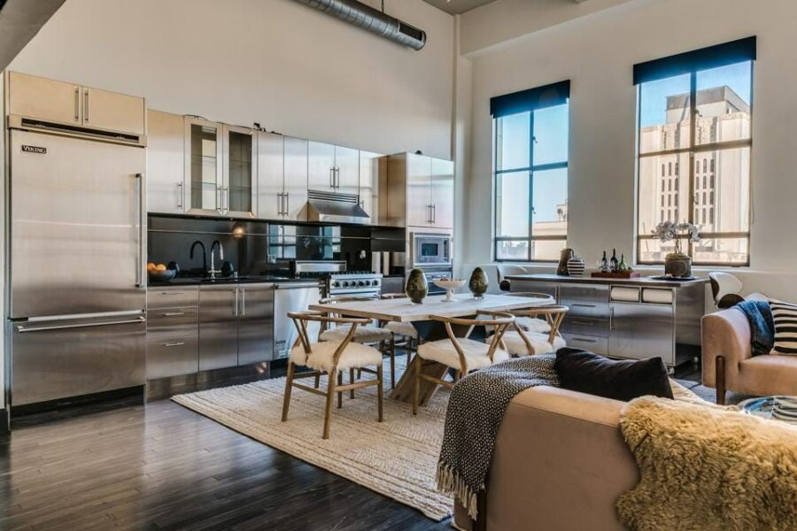 (Douglas Elliman Realty)