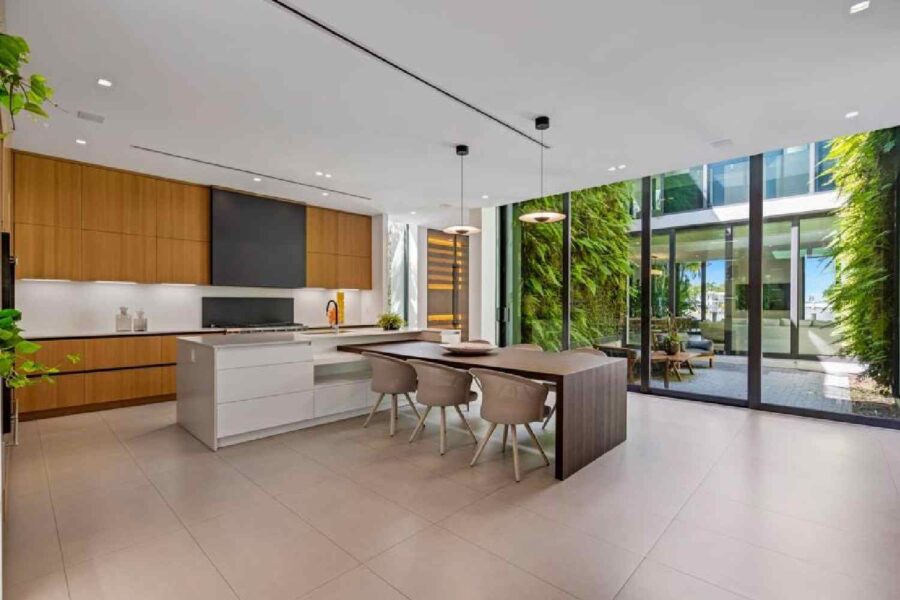 Foto: BECOME LEGENDARY/DOUGLAS ELLIMAN REALTY