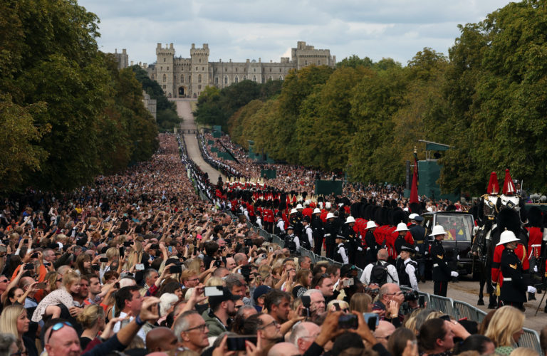 Paul Childs/Reuters