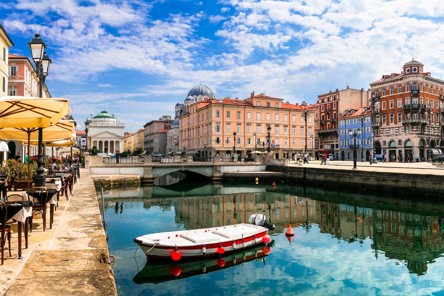 Saiba como visitar esta região da Itália de graça - Forbes