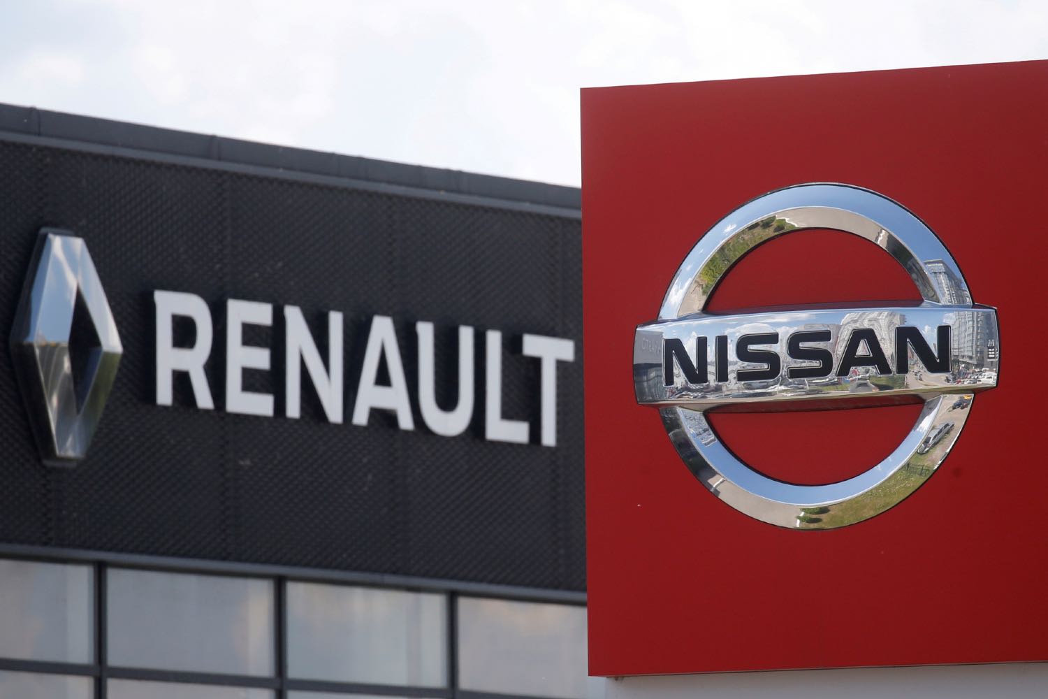 Futuro da aliança Renault-Nissan volta a entrar em xeque