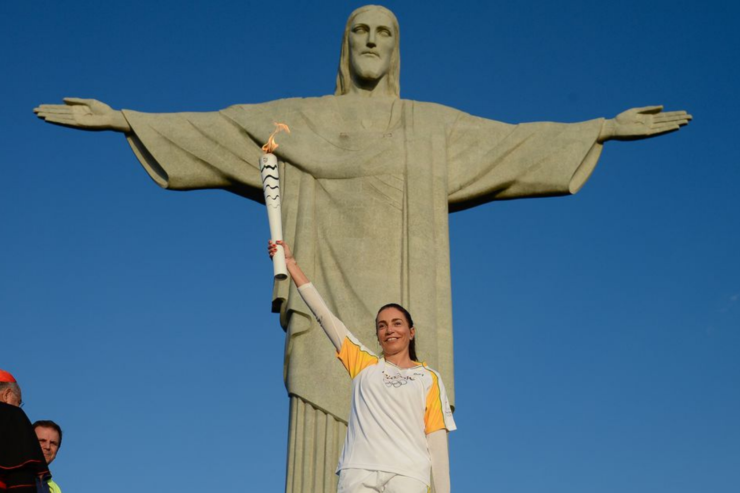 Medalhista olímpico italiano no vôlei passa mal e morre em quadra